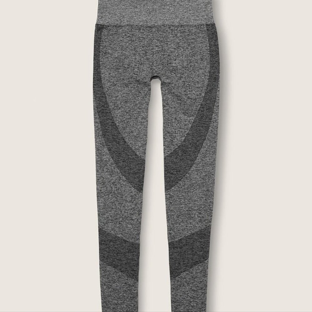 🌸PINK active set🌸 - Picture 4 of 7